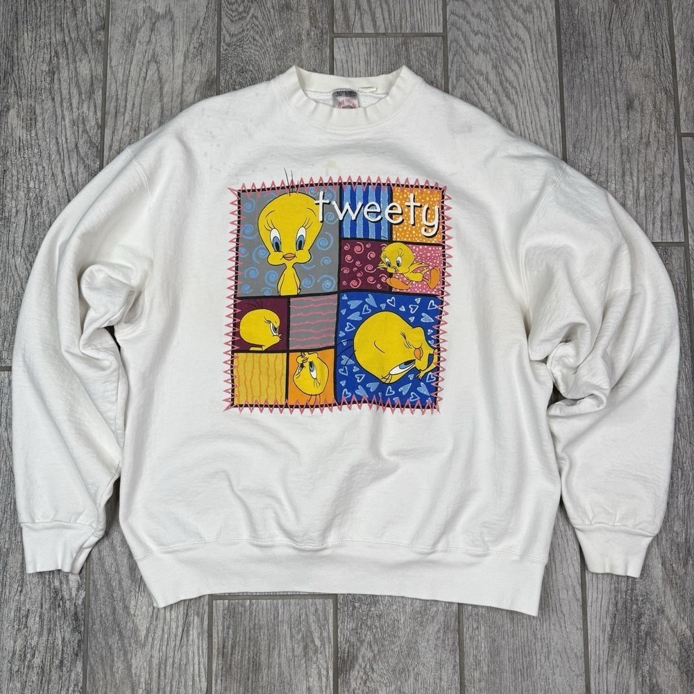 Vintage 90s Fruit Of The Loom Tweety Bird Looney Tunes Sweatshirt White Size XL - Picture 1 of 15
